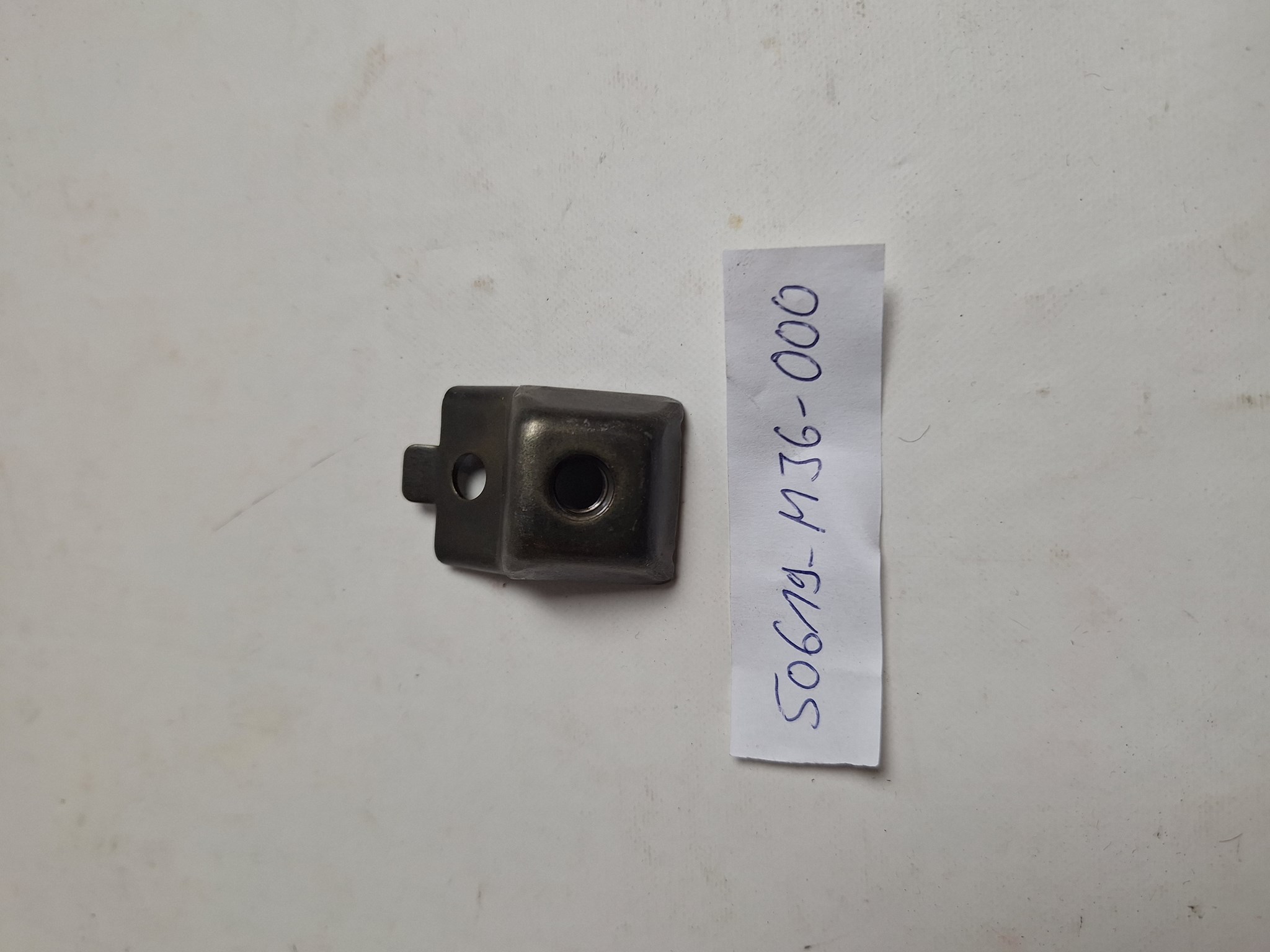 Picture of PLATE M.STEP LWR  50619-MJ6-000